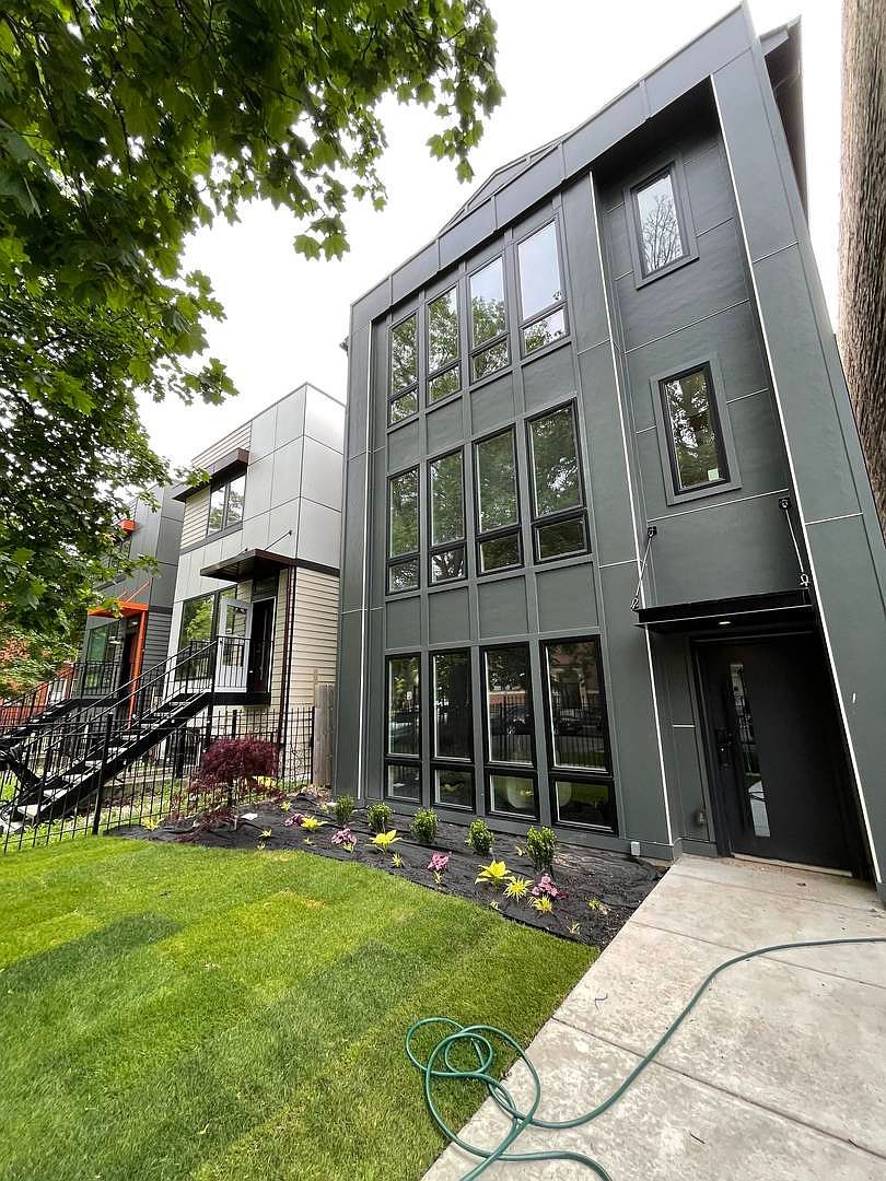 6150 S Saint Lawrence Avenue Unit: 3