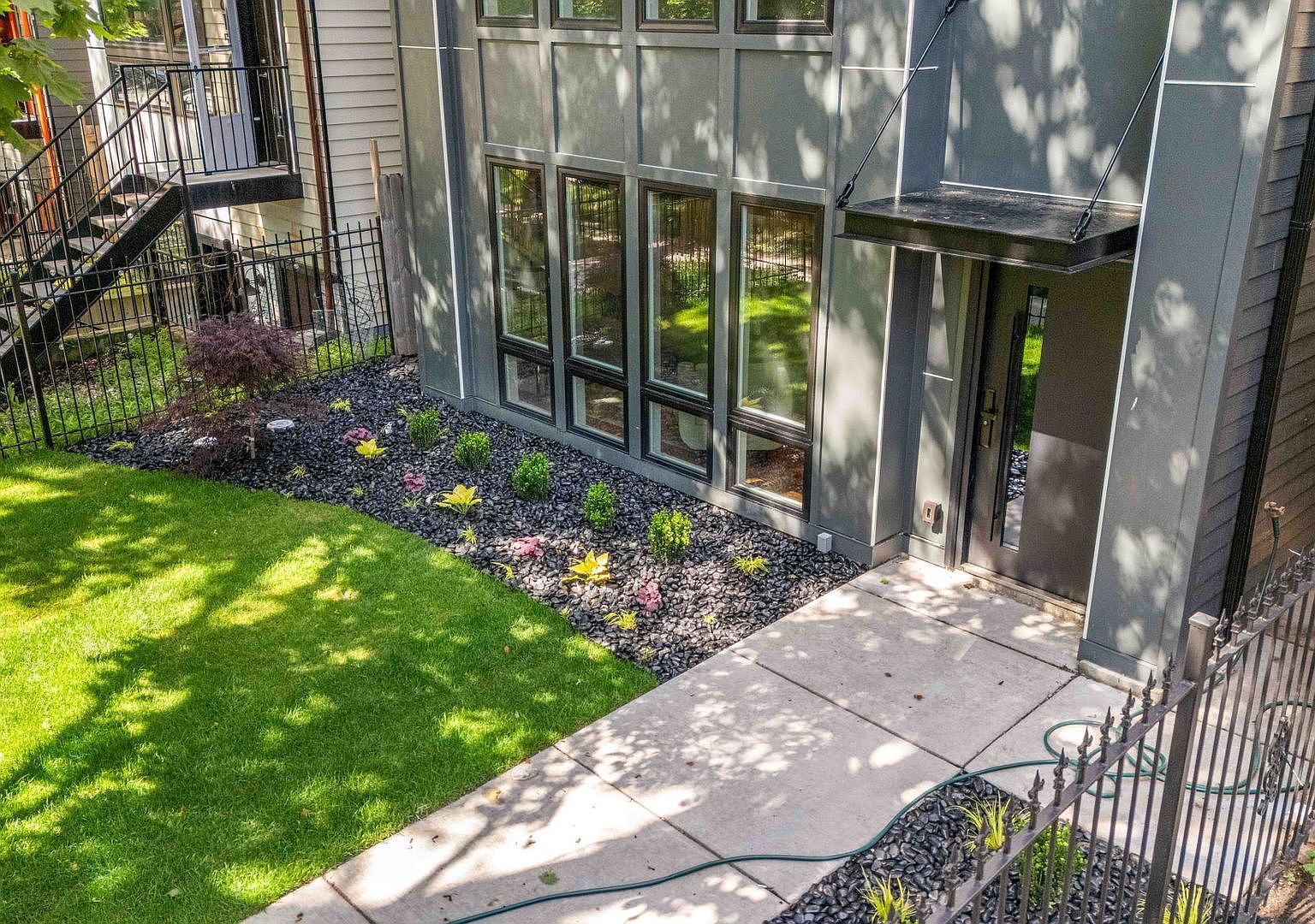 6150 S Saint Lawrence Avenue Unit: 3