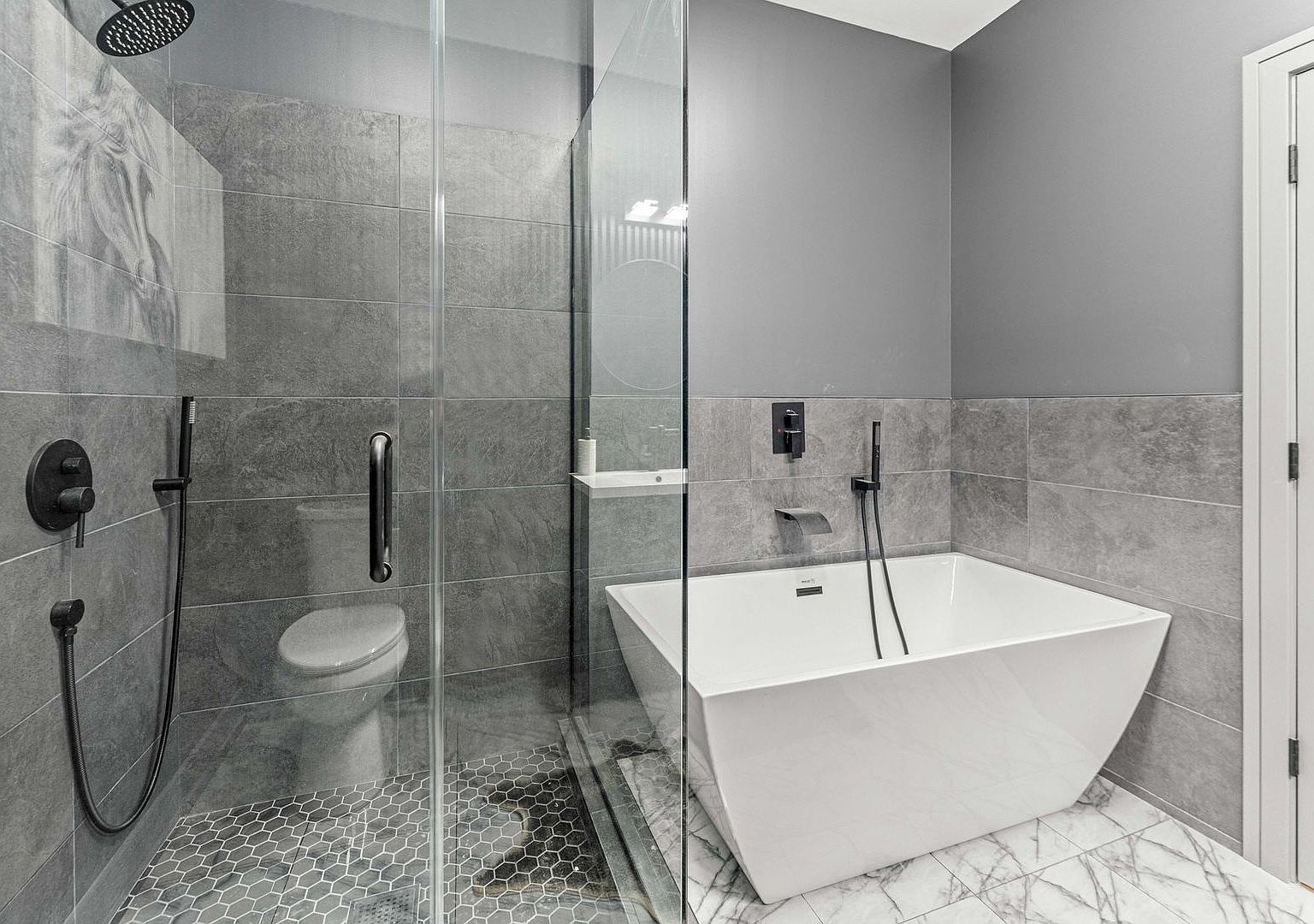 6150 S Saint Lawrence Avenue Unit: 3