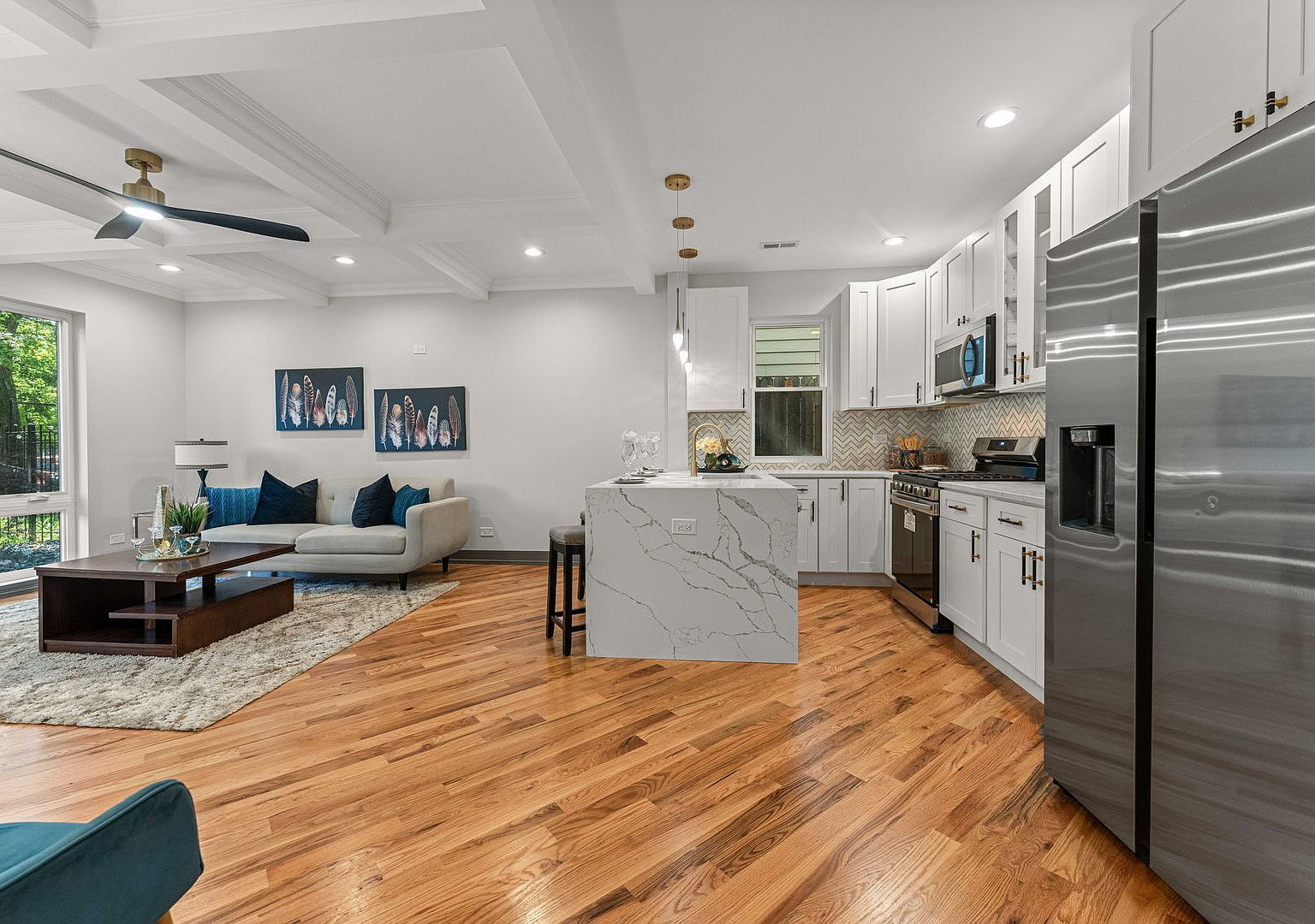6150 S Saint Lawrence Avenue Unit: 3