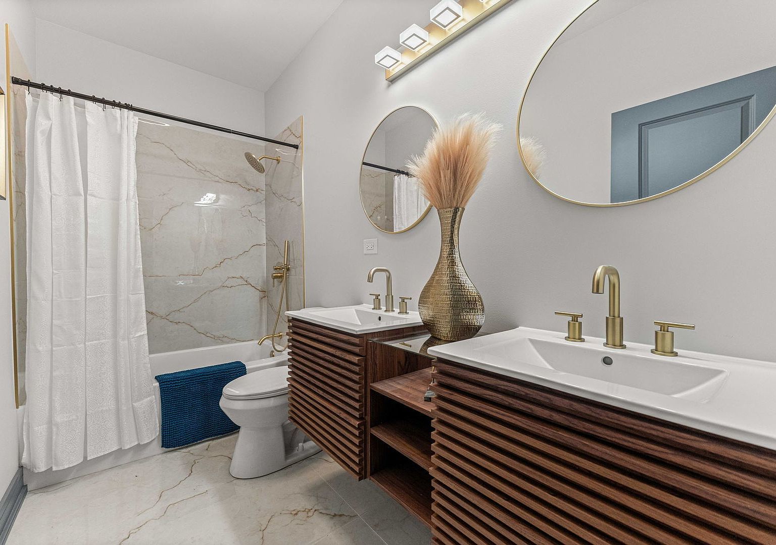 6150 S Saint Lawrence Avenue Unit: 3