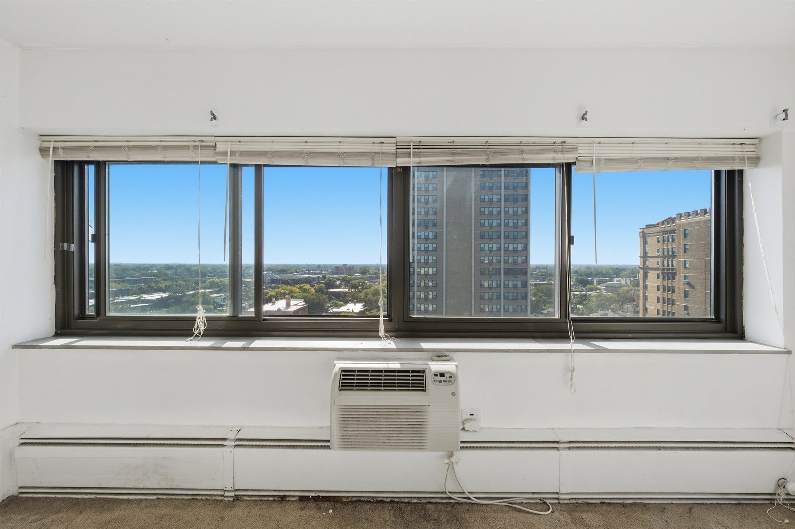 7337 S South Shore Drive Unit: 1410