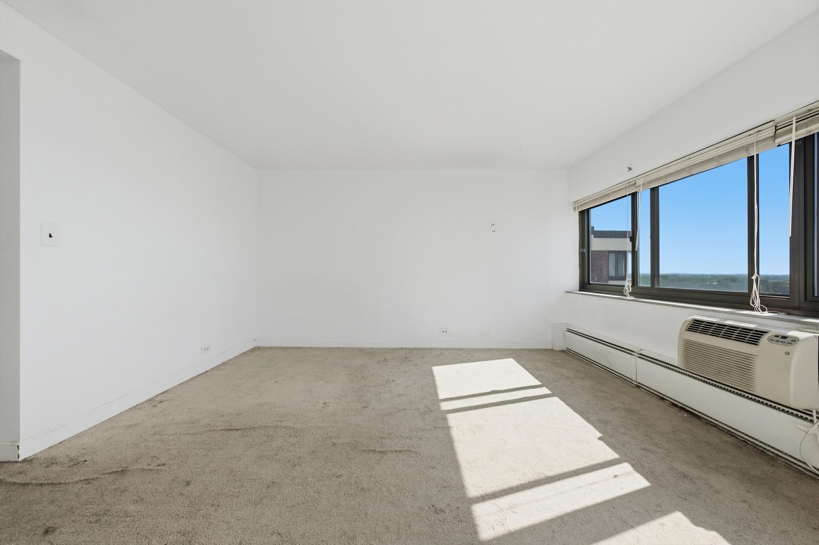 7337 S South Shore Drive Unit: 1410