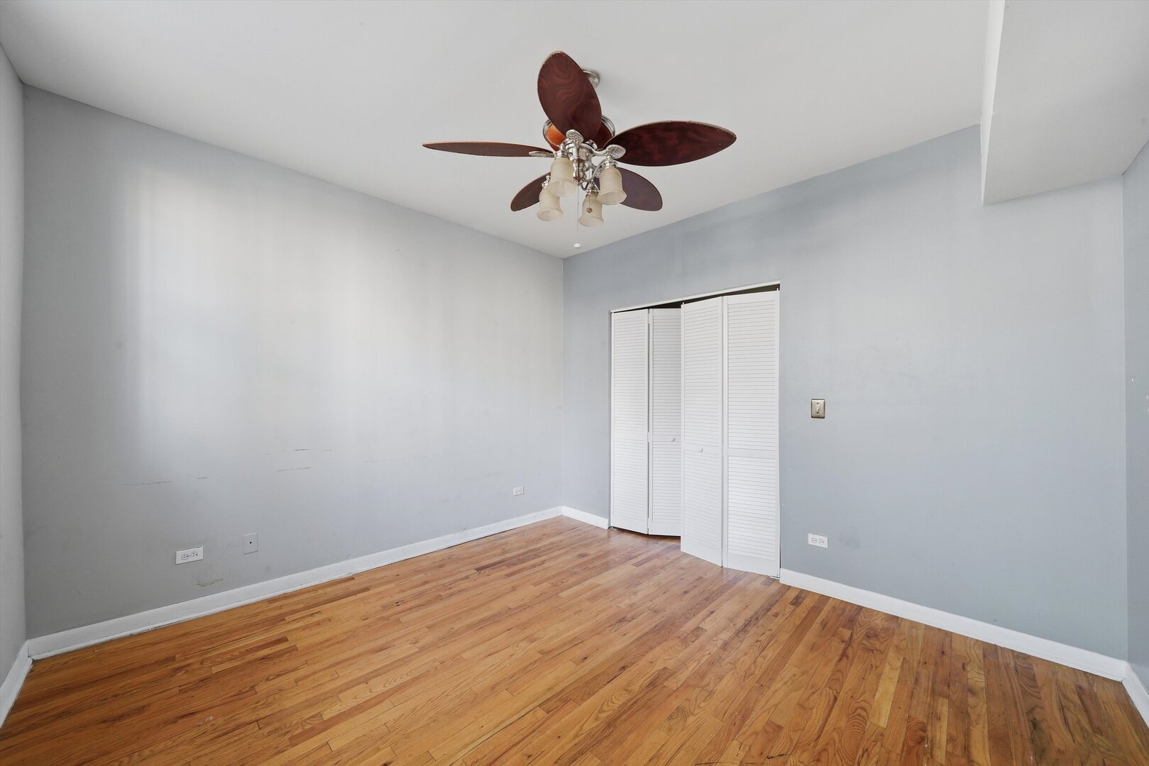 8146 S Drexel Avenue Unit: G