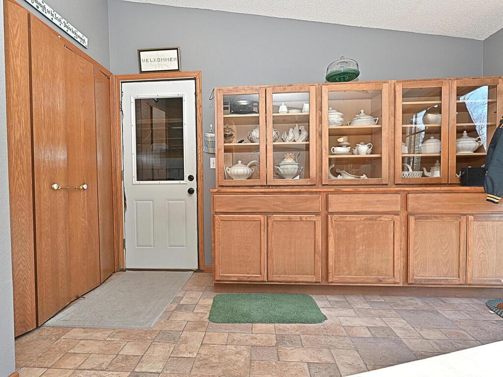 36905 Pincherry Road