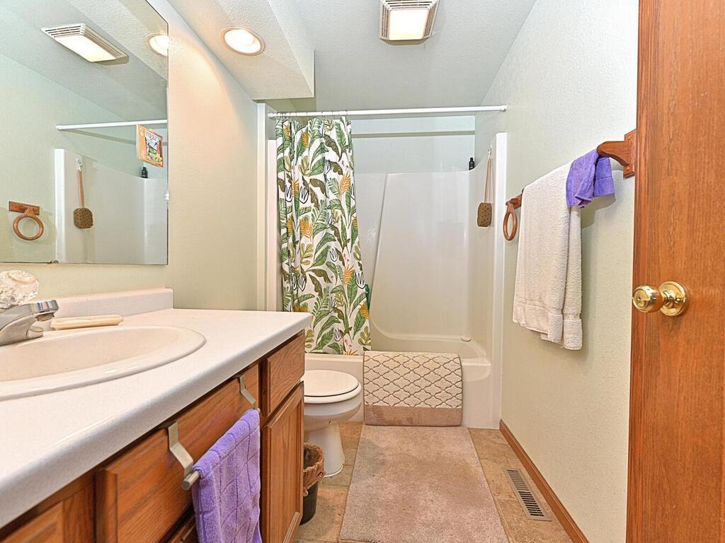 36905 Pincherry Road