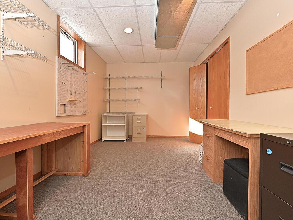 36905 Pincherry Road