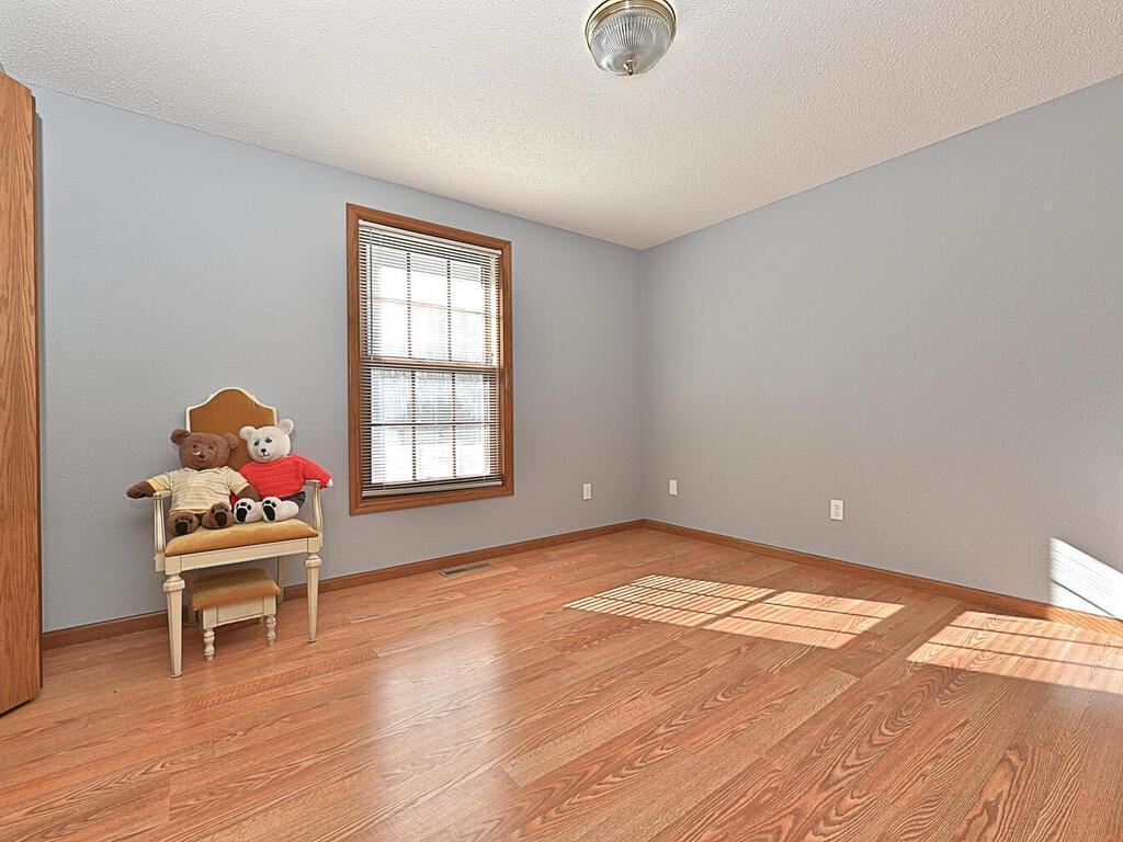 36905 Pincherry Road