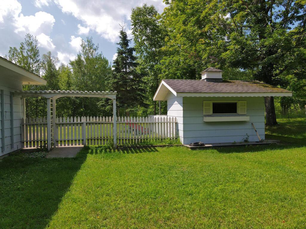 20761 Moose Point Road