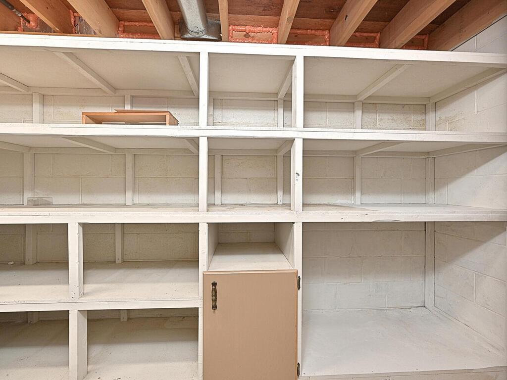 20761 Moose Point Road