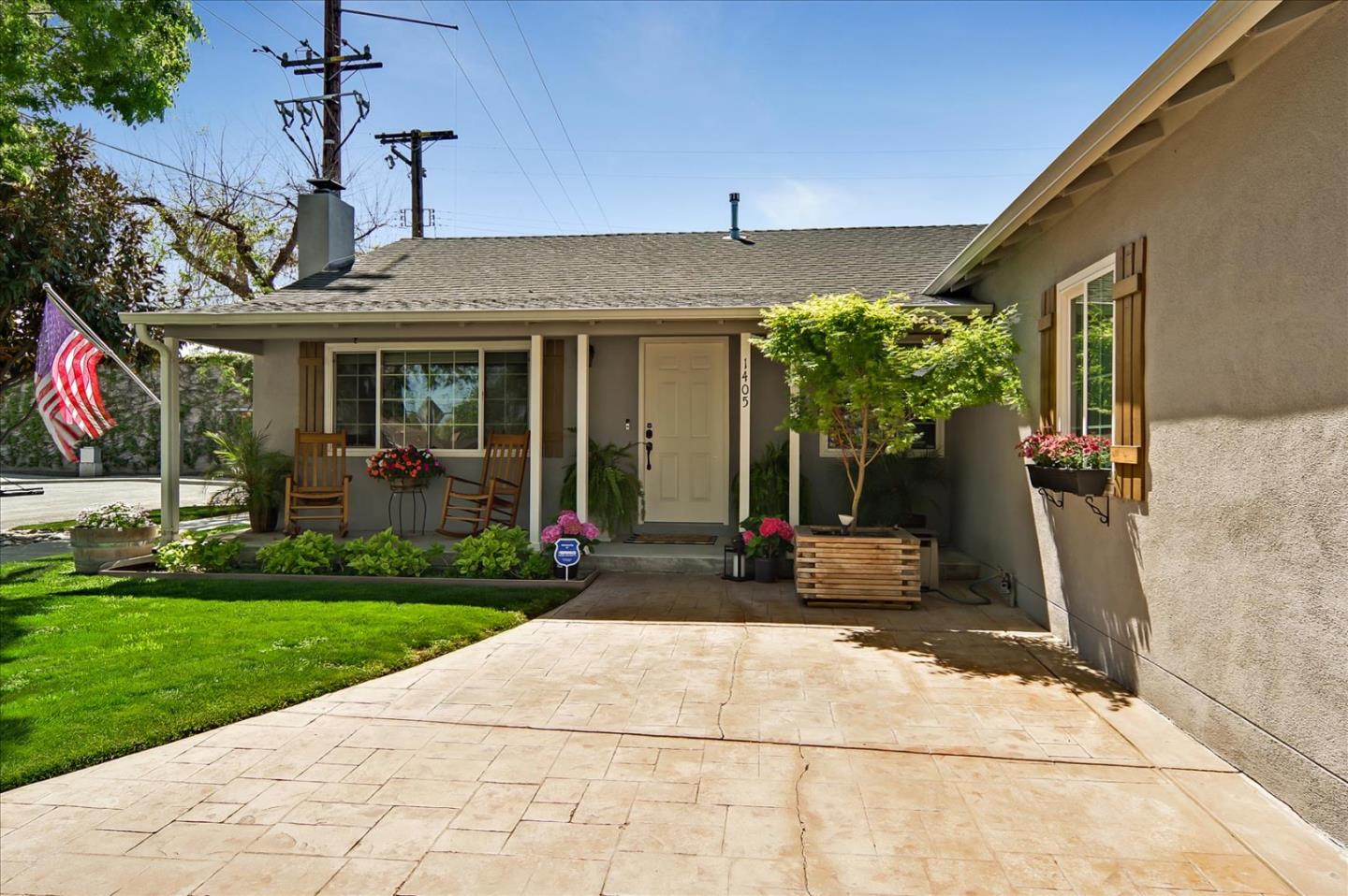 1405 San Juan AVE