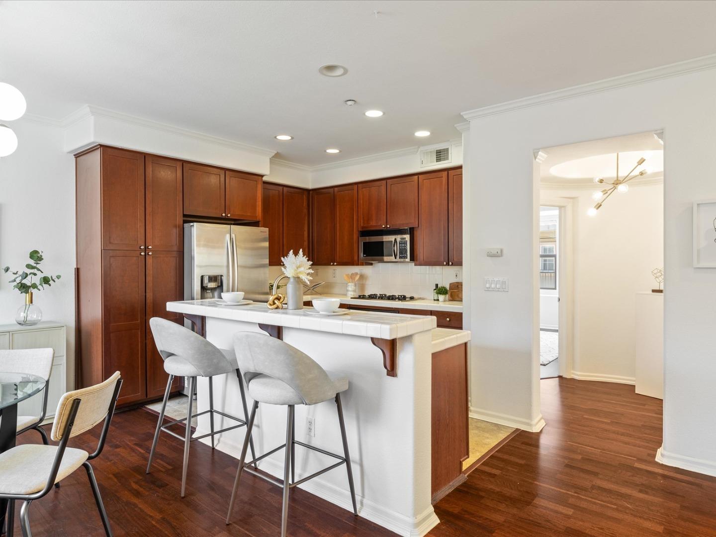 326 Adeline AVE