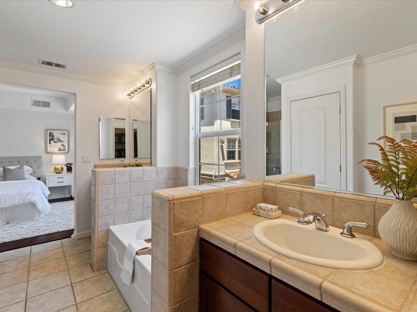 326 Adeline AVE