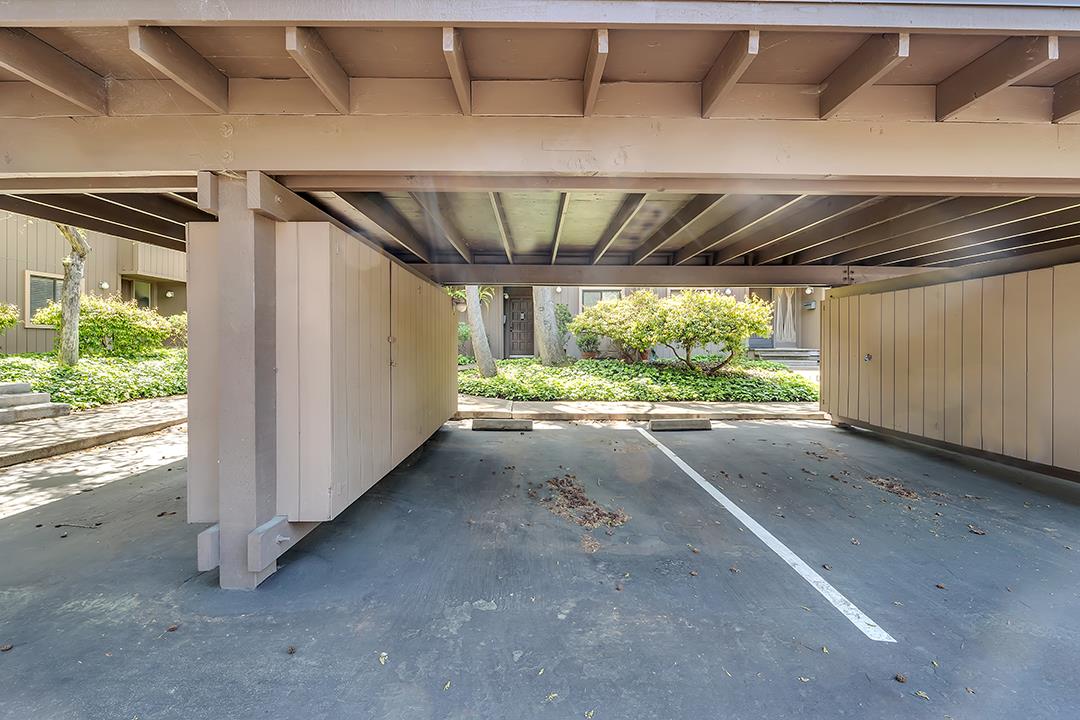233 Horizon AVE