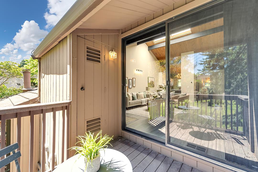 233 Horizon AVE