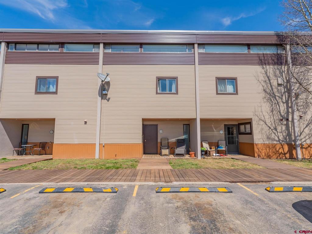 40 Marcellina Lane Unit: 28