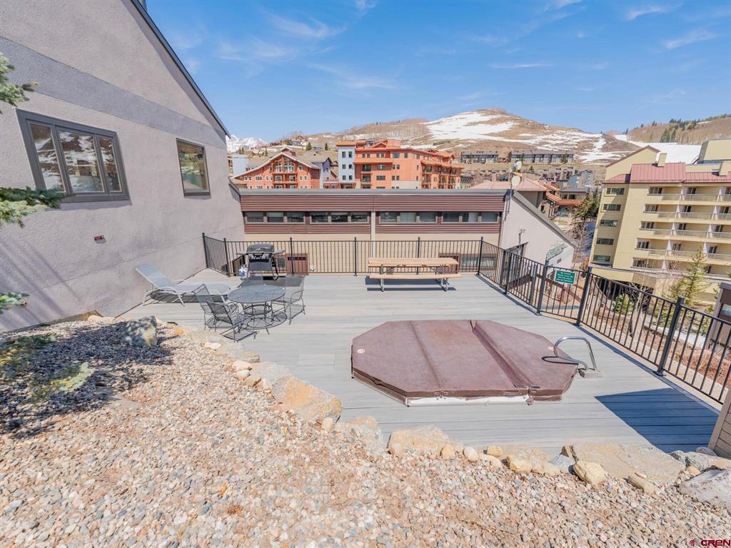 40 Marcellina Lane Unit: 28