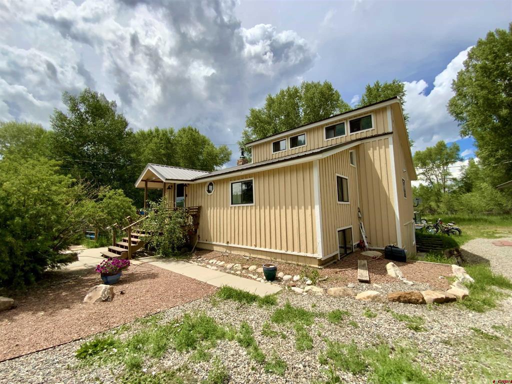916 W Denver Avenue