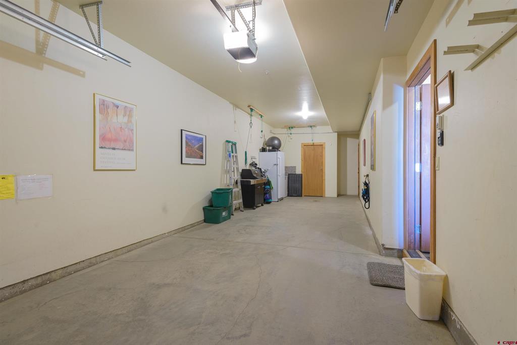 24 Hunter Hill Road Unit: 10