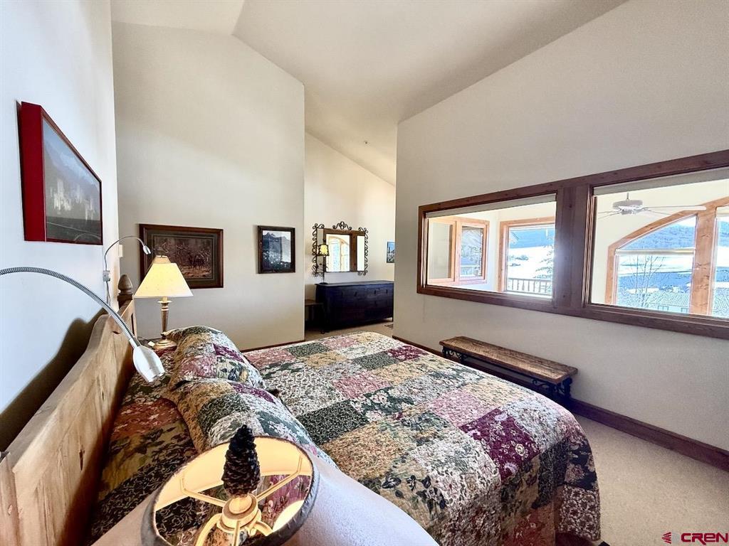 24 Hunter Hill Road Unit: 10