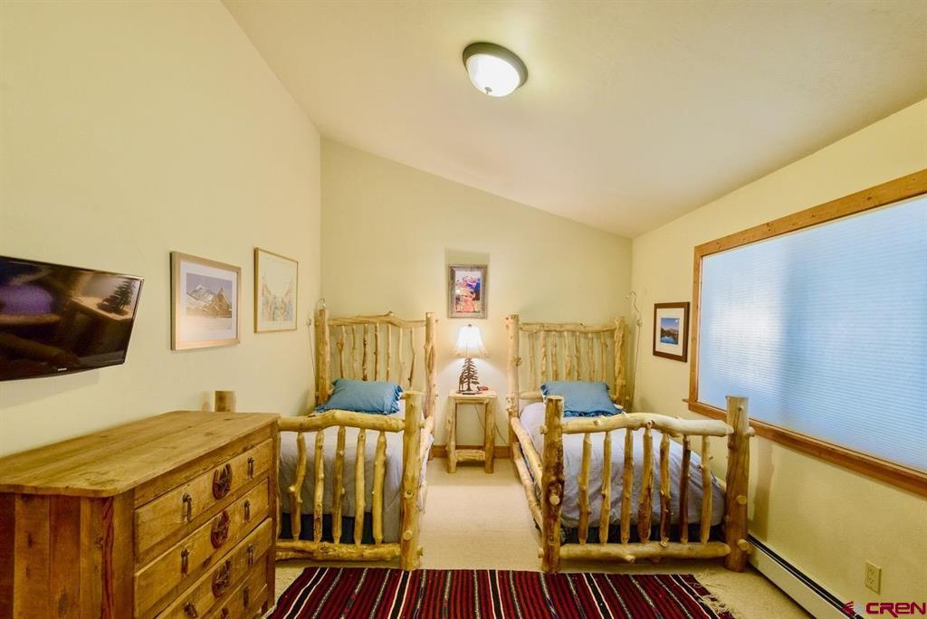 24 Hunter Hill Road Unit: 10