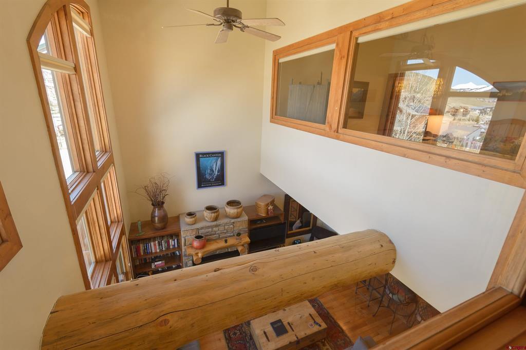 24 Hunter Hill Road Unit: 10