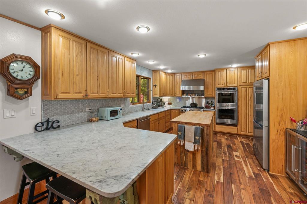 690 Sierra Vista Way