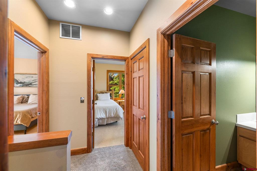 208 Horseshoe Drive