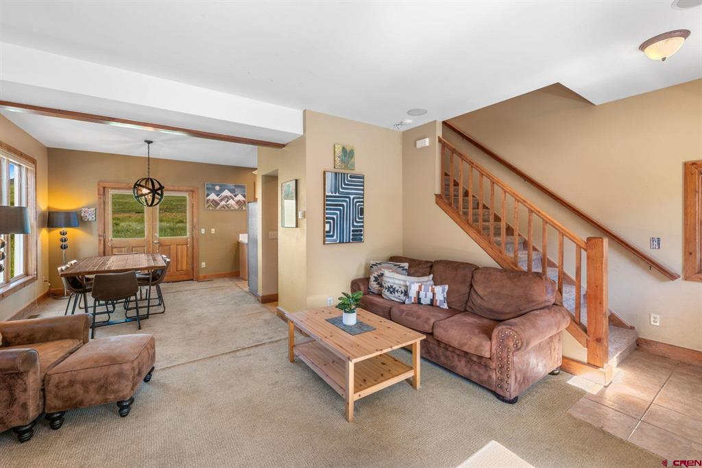 208 Horseshoe Drive