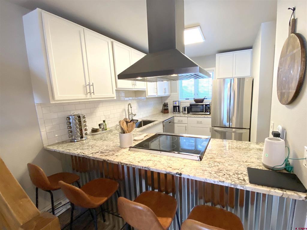 15 Marcellina Lane Unit: 102