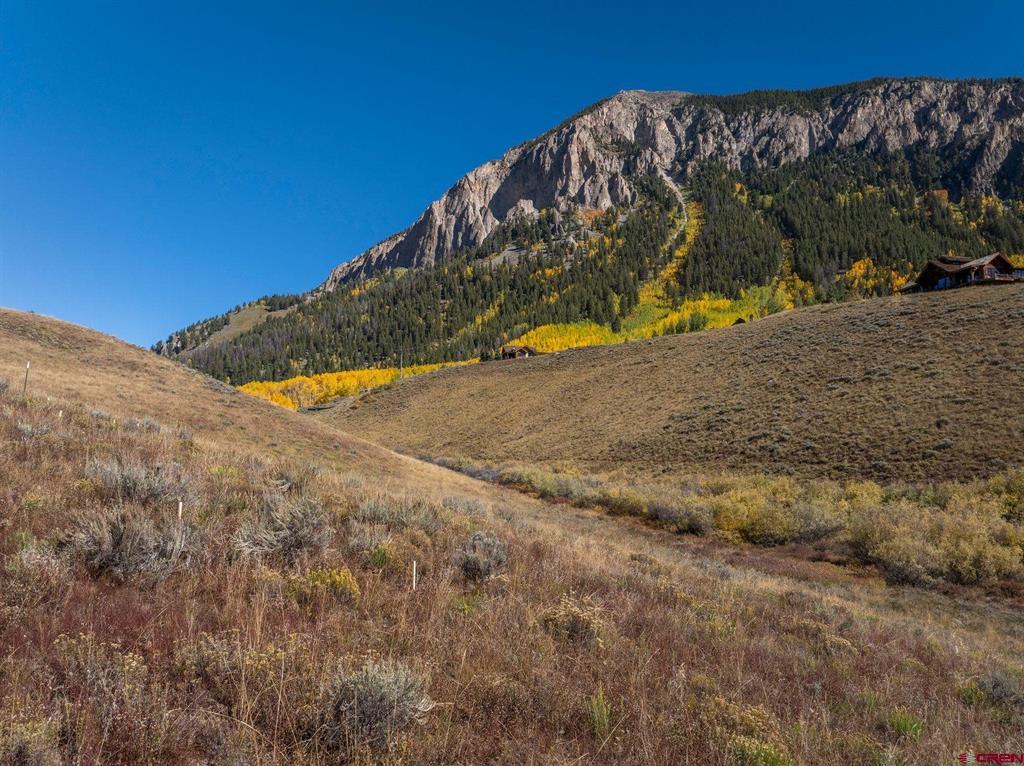 674 Country Club Drive