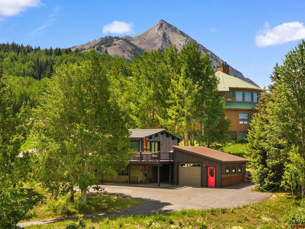 44 Anthracite Drive