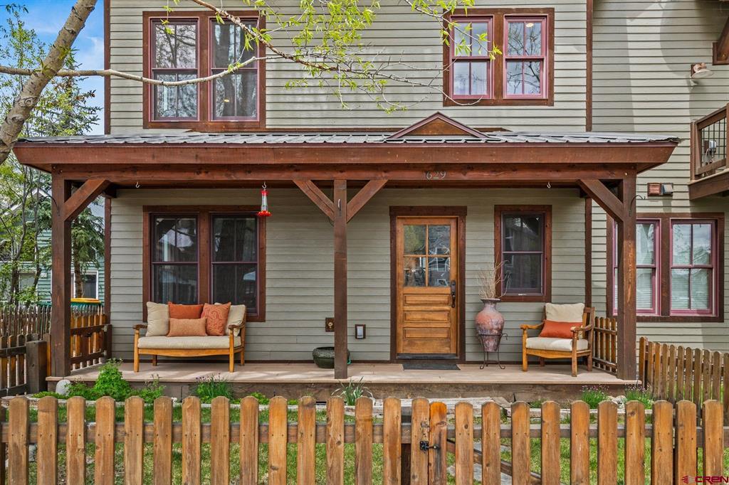 629 Teocalli Avenue