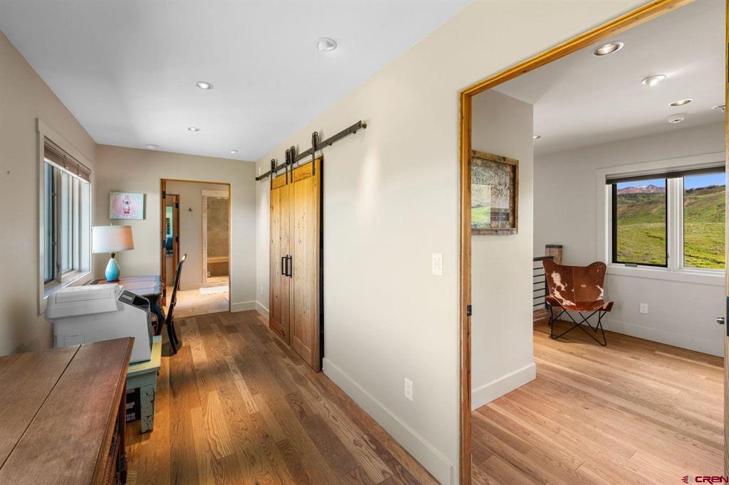 5 Glacier Lily Way