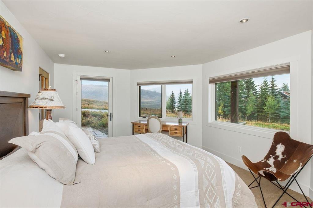 5 Glacier Lily Way