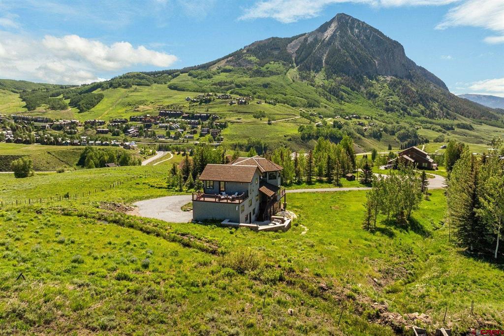 5 Glacier Lily Way