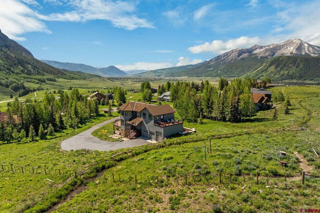 5 Glacier Lily Way