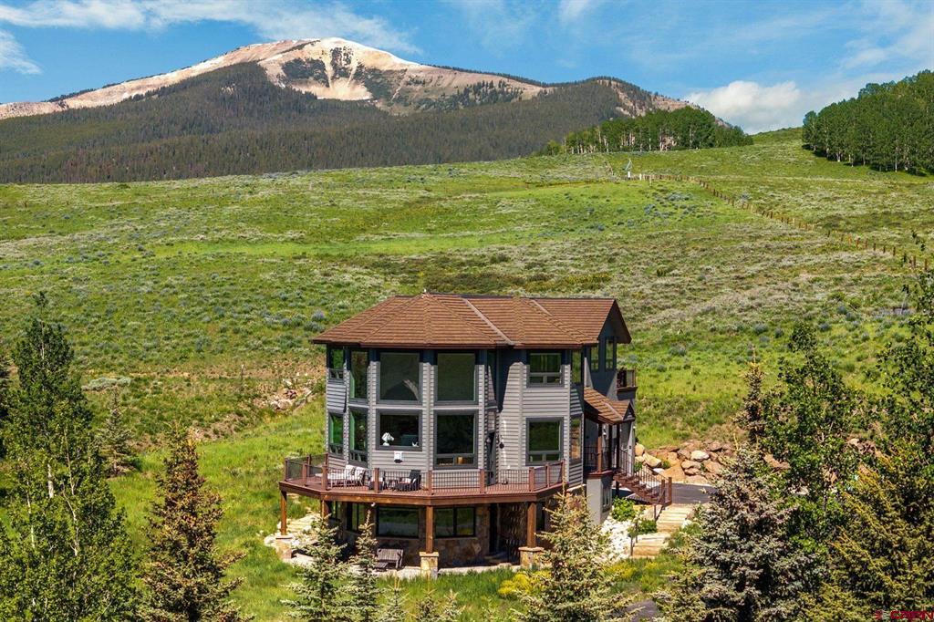 5 Glacier Lily Way