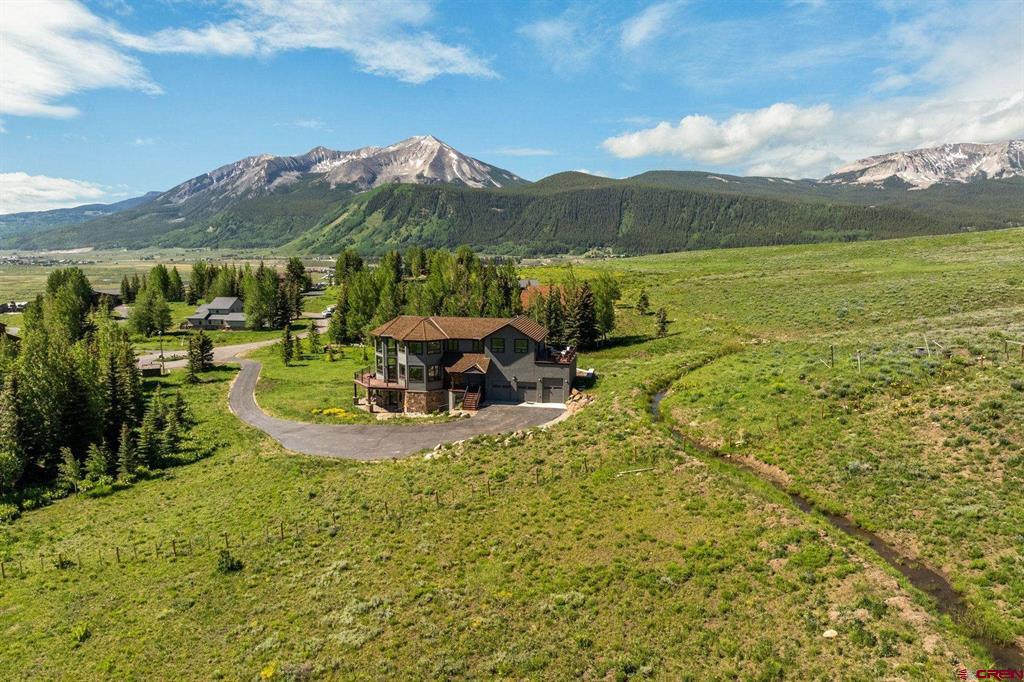 5 Glacier Lily Way