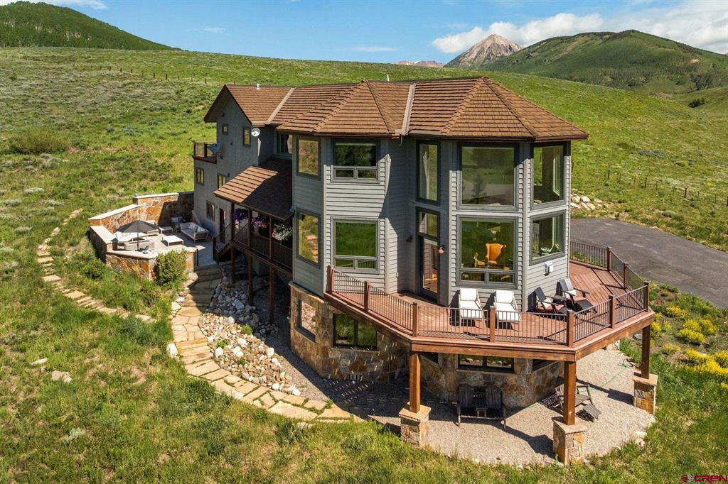 5 Glacier Lily Way