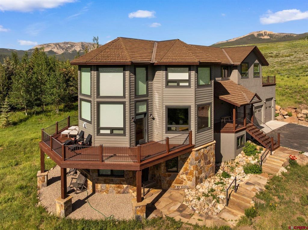 5 Glacier Lily Way