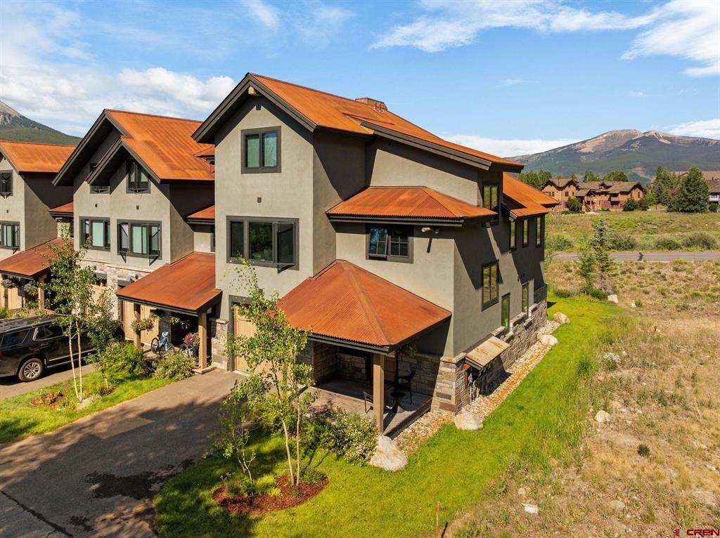 37 St. Andrews Circle