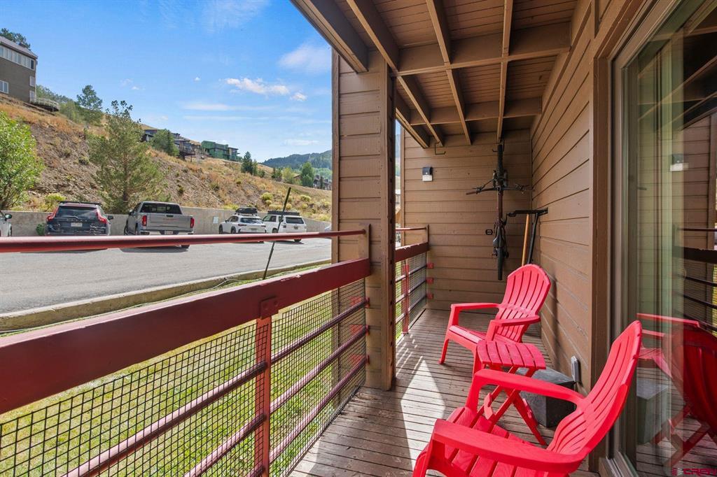25 Emmons Road Unit: 24