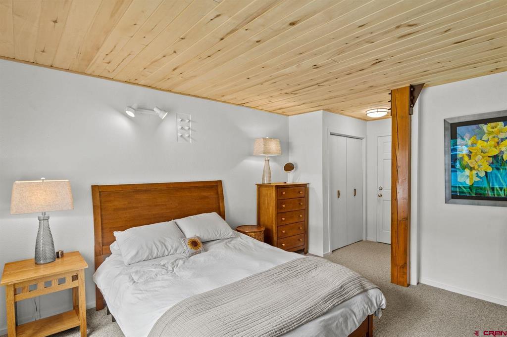 25 Emmons Road Unit: 24