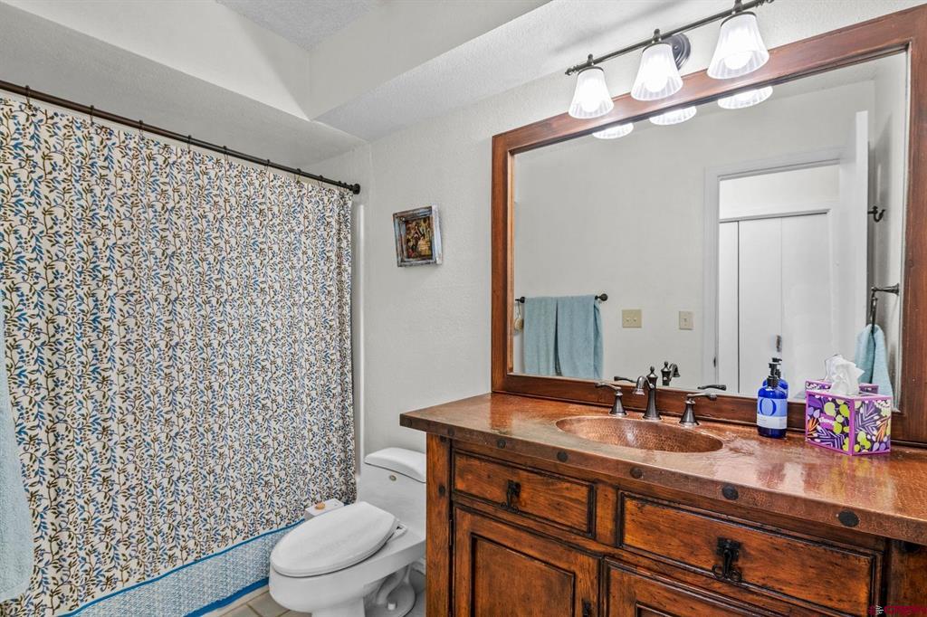 25 Emmons Road Unit: 24