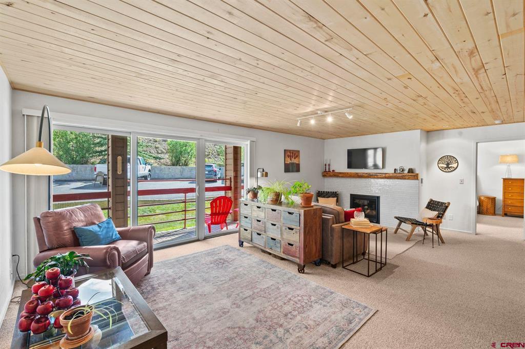 25 Emmons Road Unit: 24