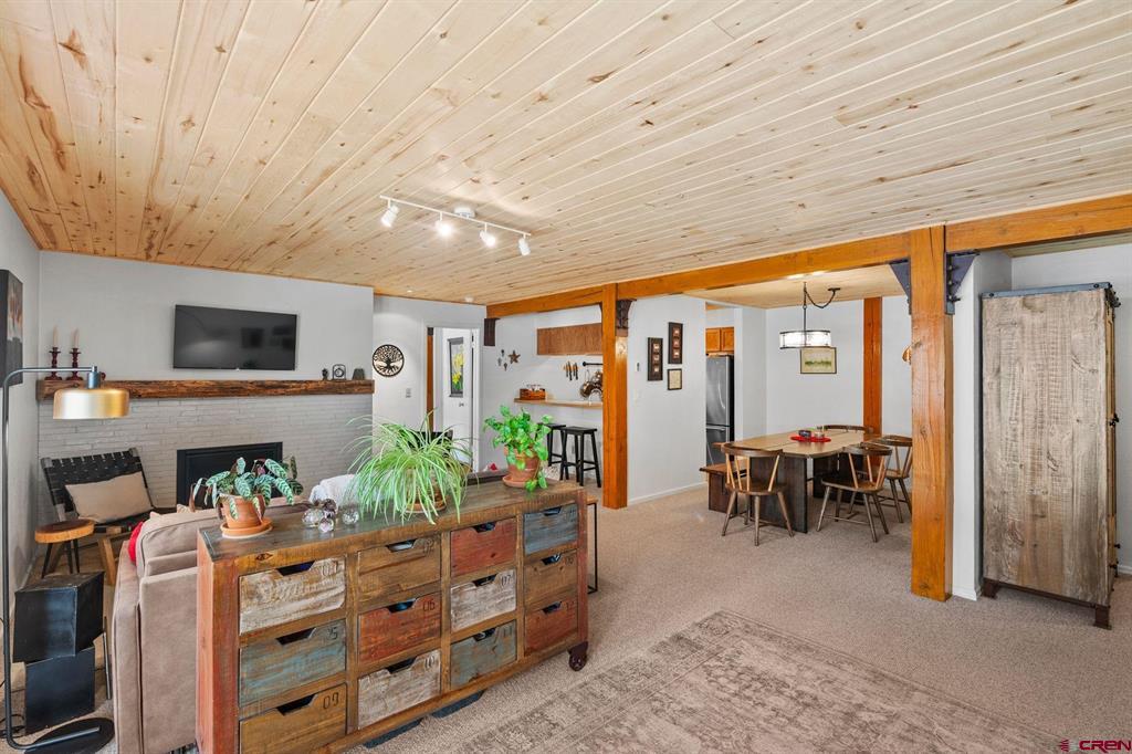 25 Emmons Road Unit: 24