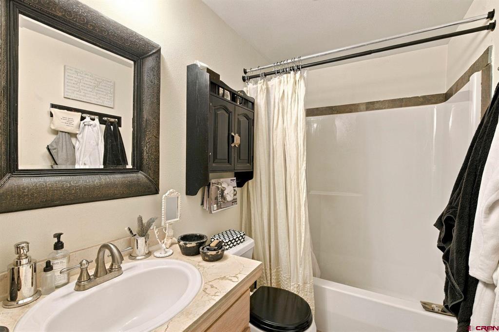 619 Teocalli Avenue Unit: Unit 1