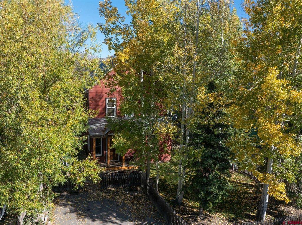 619 Teocalli Avenue Unit: Unit 1