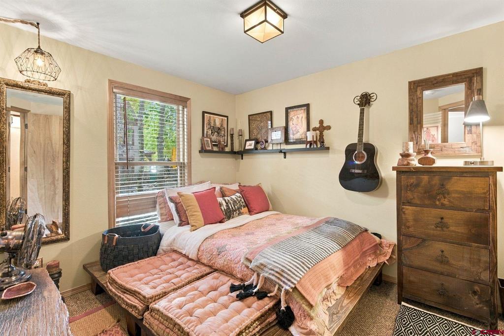 619 Teocalli Avenue Unit: Unit 1